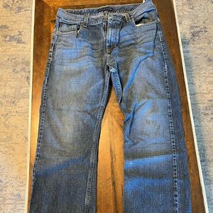 Tommy Hilfiger 34/30 Mens Bootcut Jeans
